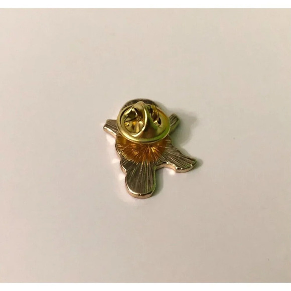 Pokemon Squirtle Enamel  Pin Collectible - Picture 4 of 10